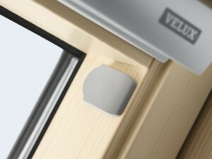 Střešní okno VELUX GZL 1051 MK06 kyvné Velux